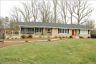 5th image of 451 Heritage Dr