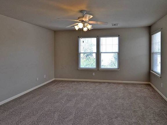 5th image of 4011 Albright