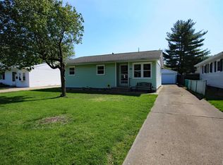 40 Melody Ln, Springfield, IL 62702