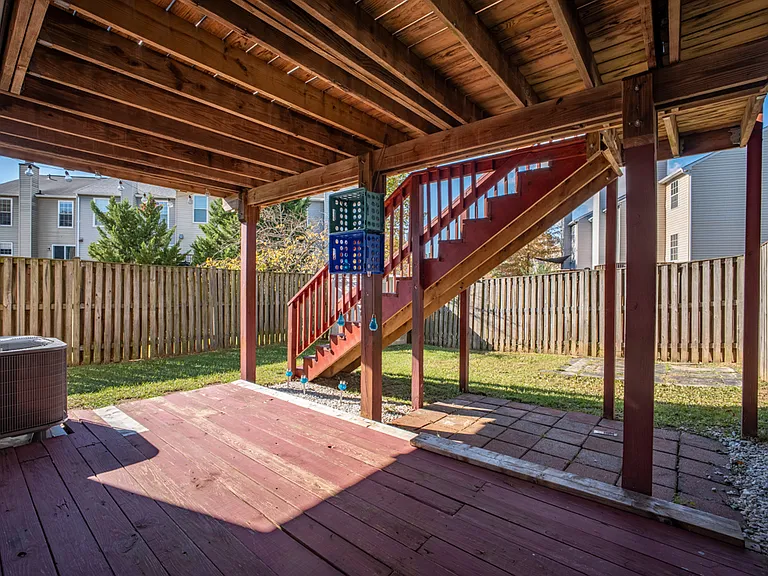 7800 Greenbrook Dr — Photo 29