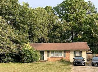 456 Loraine Dr, Memphis, TN 38109