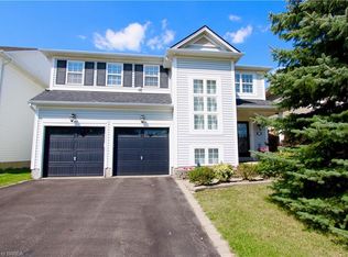 114 Blackburn Dr, Brantford, ON N3T 6S2