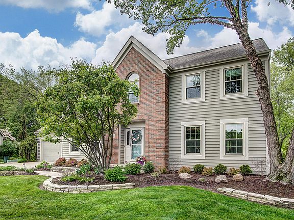 2nd image of 5941 Doral Ct