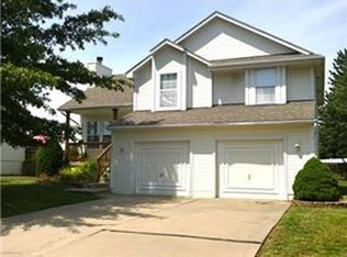 1204 NE Green St, Lees Summit, MO 64086