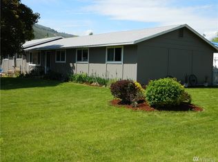 905 3rd Ave, Oroville, WA 98844
