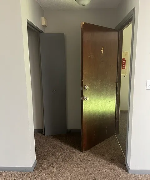 2450 Shaker Ct #5 — Photo 12