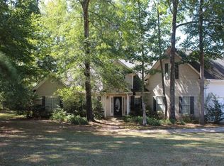 305 Lakefront Dr, McDonough, GA 30253