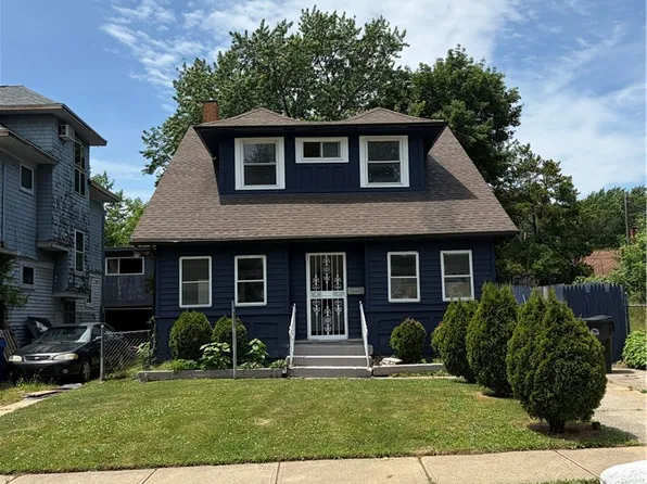 672 E 108th St, Cleveland, OH 44108