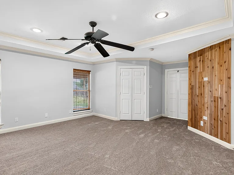 16740 Redbud Dr — Photo 10