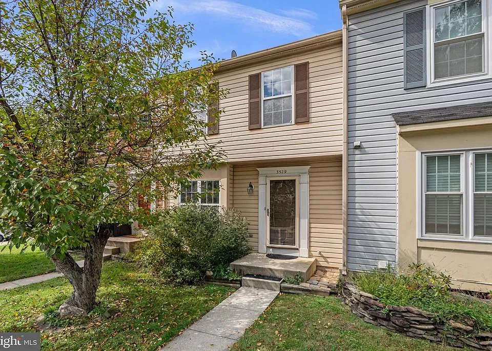 3529 Dartmoor Ln #12