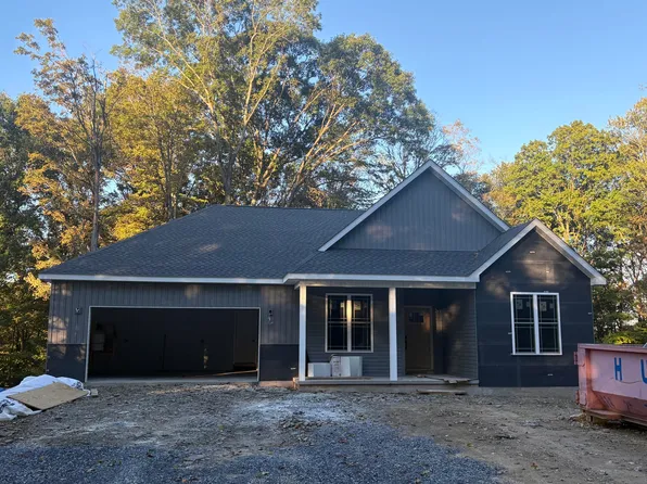 45 Greater Antilles Ct, Du Bois, PA 15801