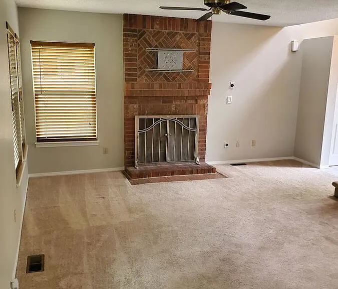 11513 Wray Ct — Photo 3