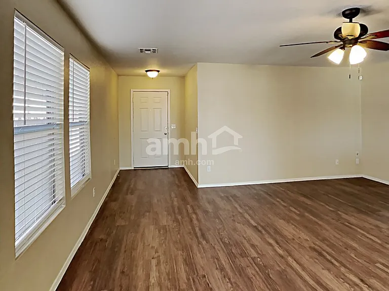 242 S Valle Verde — Photo 7