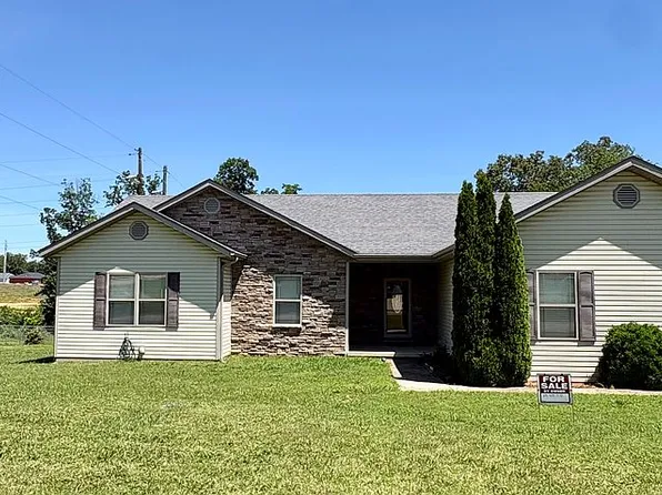 2191 J Bird Dr, Poplar Bluff, MO 63901
