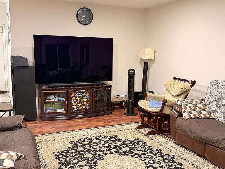 56 Gate House Ln — Photo 4