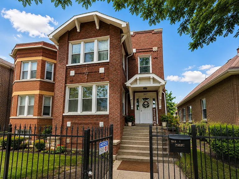 7817 S Aberdeen St #1 — Photo 1