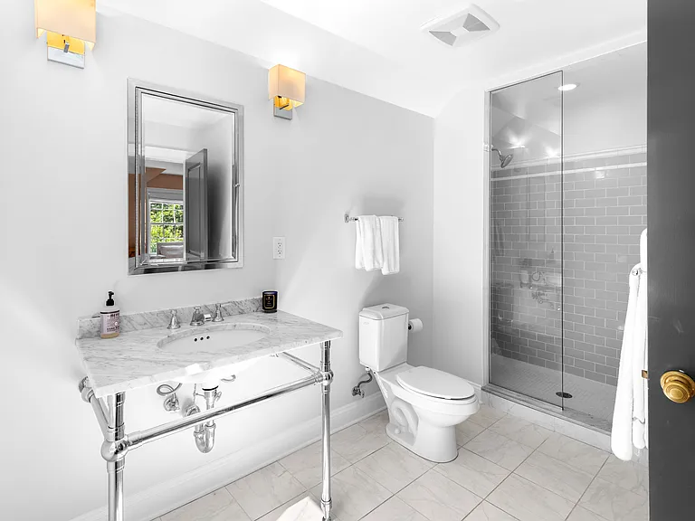 278 Millstone Rd — Photo 33
