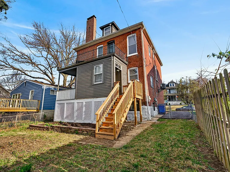 3605 Cambridge Ave — Photo 54