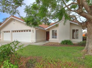 14 Violet Ln, Goleta, CA 93117
