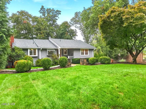 123 Brook Run Ln, Stamford, CT 06905