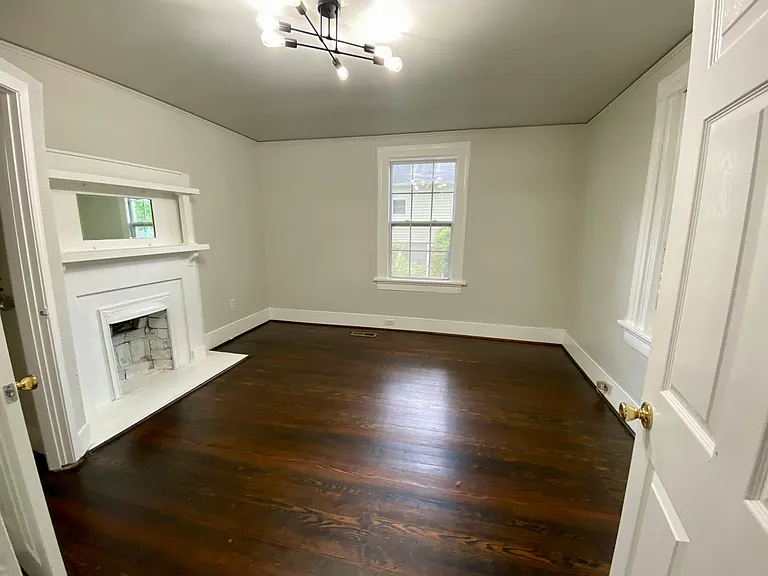 1429 Everhart St SW — Photo 4