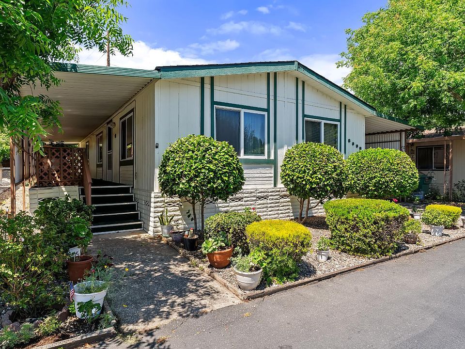 1st image of 8009 Cliffrose Street