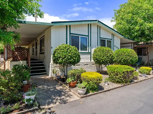 8009 Cliffrose Street, Windsor, CA 95492