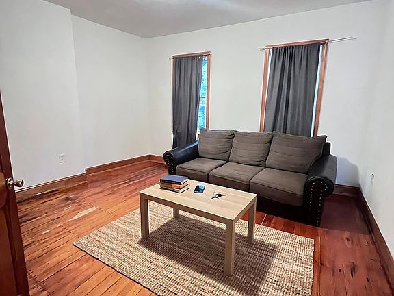 4th image of 5 Sewall St #11