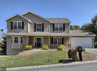108 Chestnut Ridge Dr, Orwigsburg, PA 17961