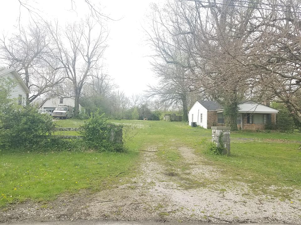 1st image of 110 Winston Ave