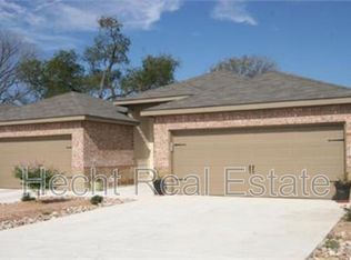 204 Joanne Cv, New Braunfels, TX 78130