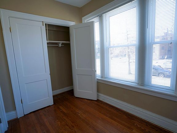 4th image of 904 Eastgate Ave #1N