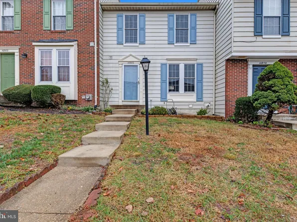 16980 Monmouth Ct, Dumfries, VA 22026