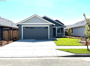 1663 SE Salmonberry Ave #21, Dallas, OR