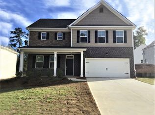3417 Okelly Dr, Loganville, GA 30052