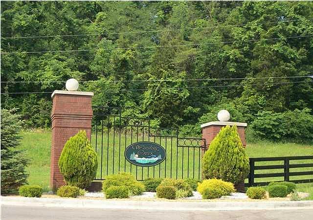 1st image of 607 Winding Creek Dr