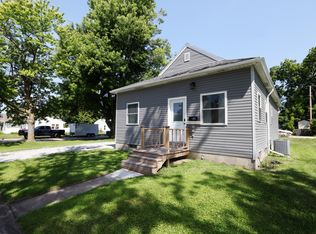 303 17th St, Boone, IA 50036