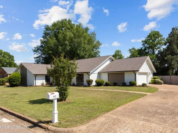 143 Rolling Meadows Dr, Jackson, MS 39211