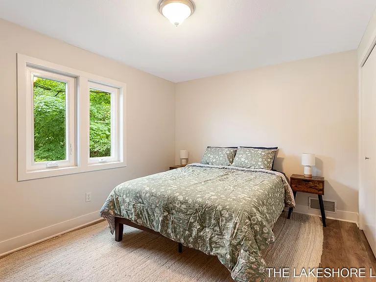 2341 Fern Walk — Photo 9
