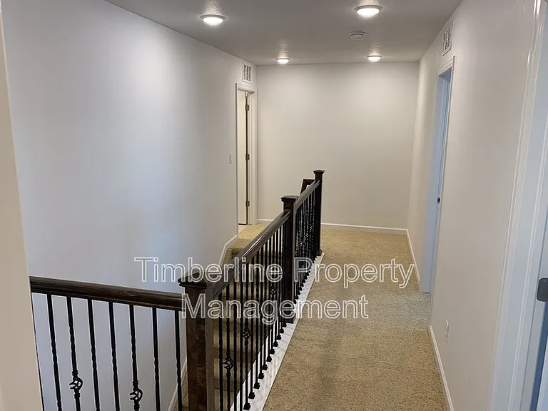 811 Marine Corps Dr — Photo 15