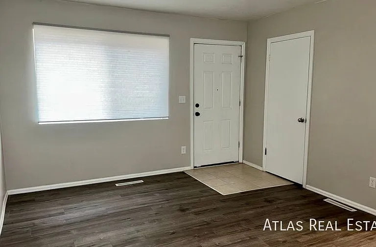 4340 Ericson Dr #3 — Photo 8