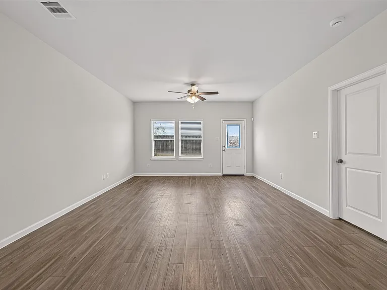 5823 Fresh View Ct — Photo 6