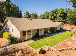 15811 Bev Barron Rd, Sonora, CA 95370