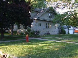 425 S Central St, Gilman, IL 60938