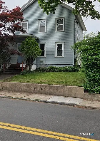 304 Hillside Ave — Photo 1