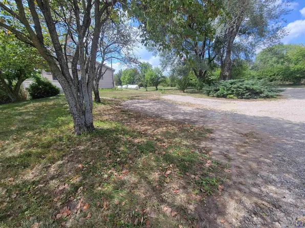 6428 K 4 Hwy, Meriden, KS 66512