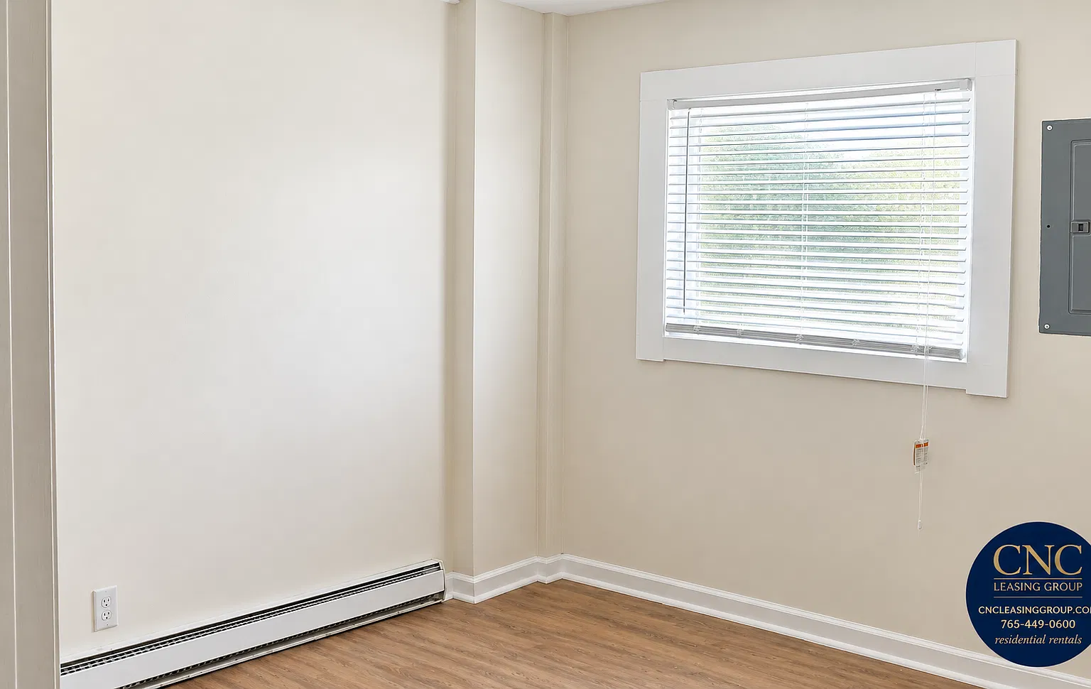 2 bed, $995 — Photo 3