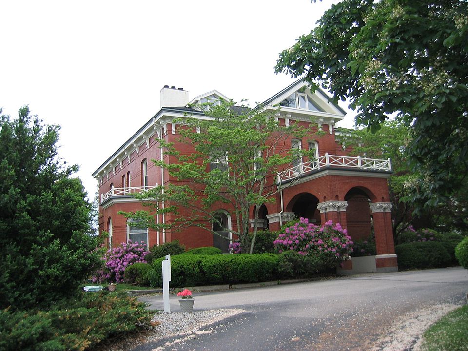 80 Parks Street
