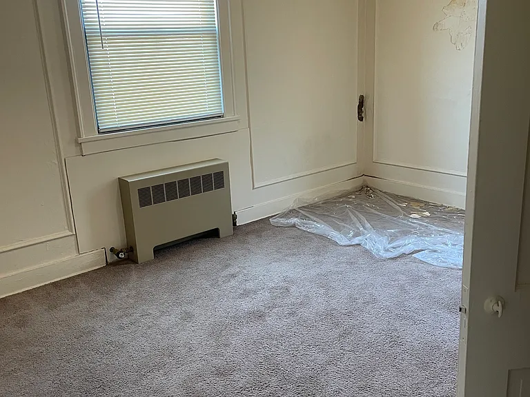 5914 Walnut St #301 — Photo 15
