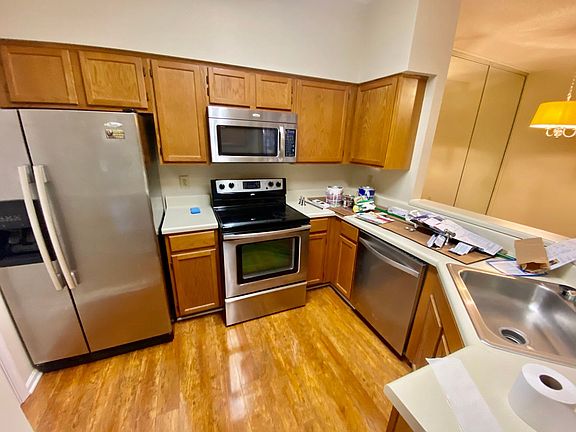 3rd image of 300 Yarmouth St APT 315